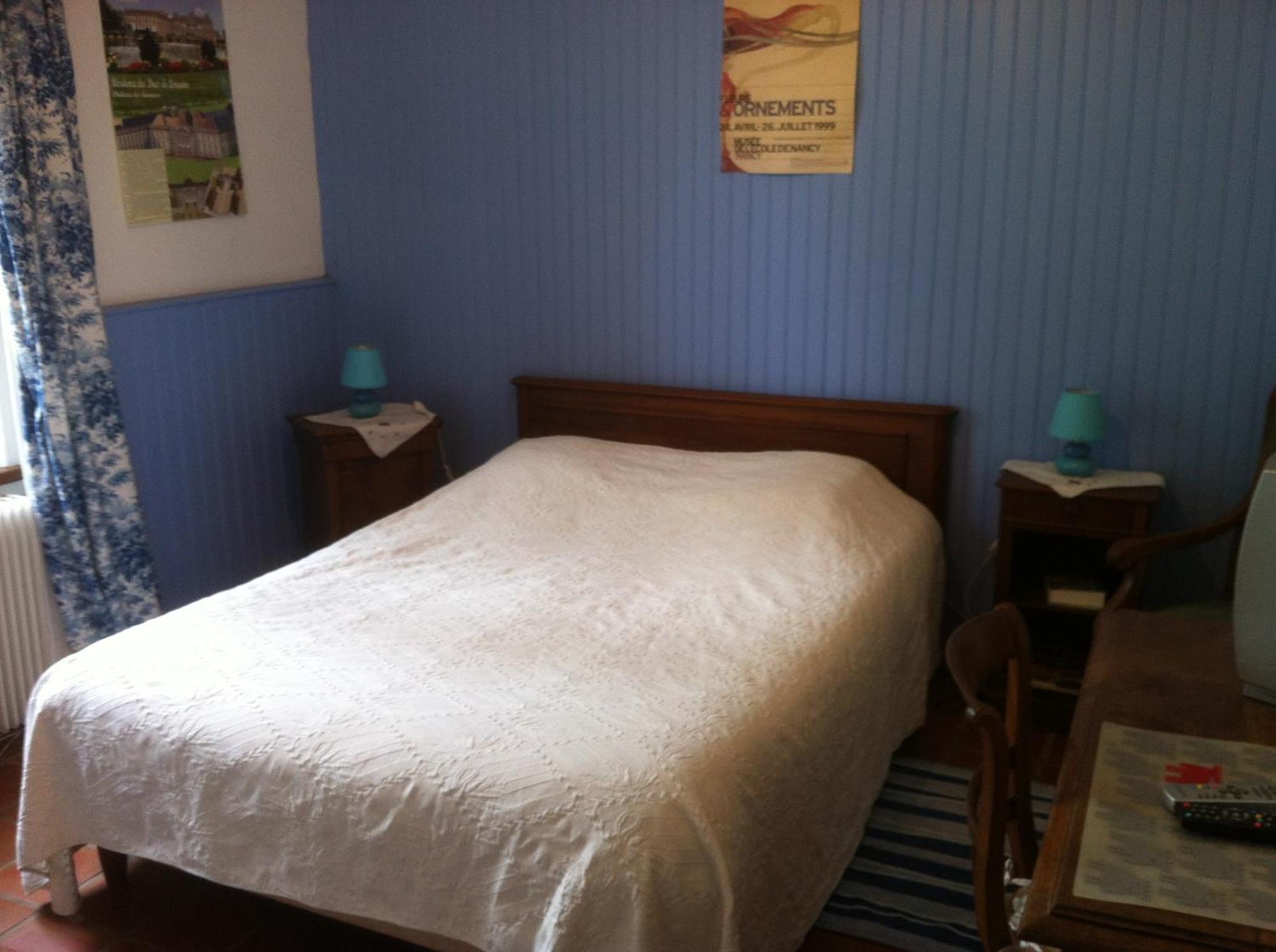 Ferme Du Montheu Bed & Breakfast Dommartin sous Amance Eksteriør bilde